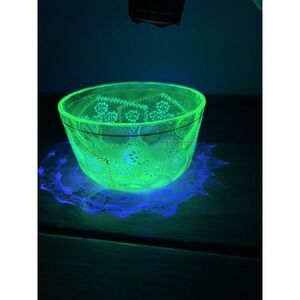 Uranium Depression Glass Bowl Hand Blown Bohemian Hand Painted Rare‎